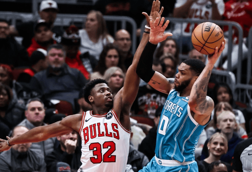 夏洛特vs卡梅拉 夏洛特vs卡梅拉